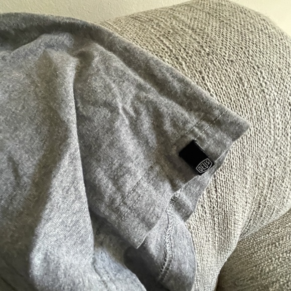 Gray Deus Ex Machina T-shirt, XXL Men's Basic Shirt - Picture 2 of 4